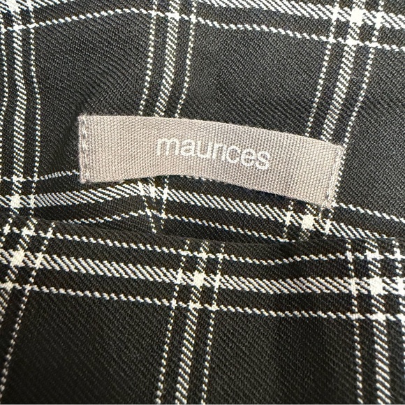 Maurices Plaid Crop Pants XL NWT Black White Mid Rise Stretch Work Trousers - Picture 4 of 16